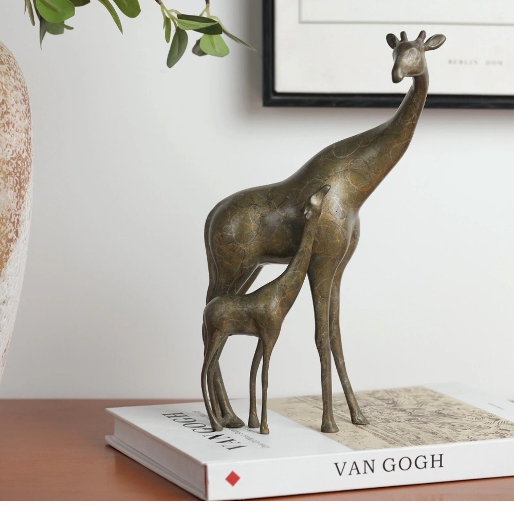 SPI Brass Giraffe Mama and Baby Statue Decor Bookshelf